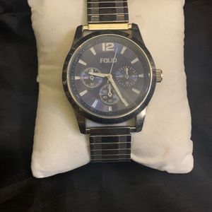 Folio watch
